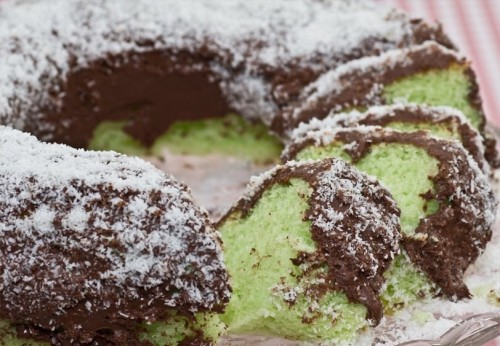 Ciambellone alla Menta e Nutella | le ricette di petalina